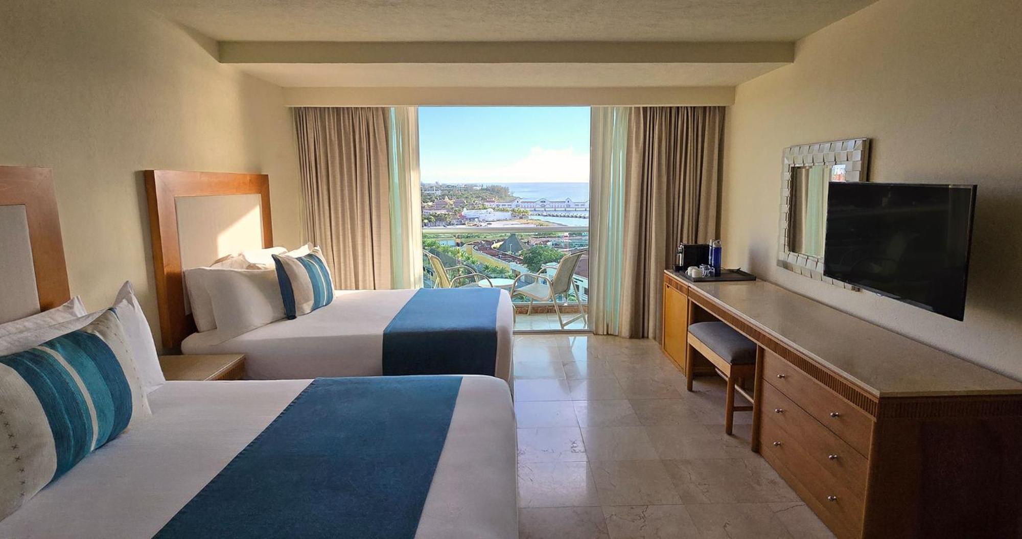 Grand Park Royal Cozumel Hotel Exterior photo