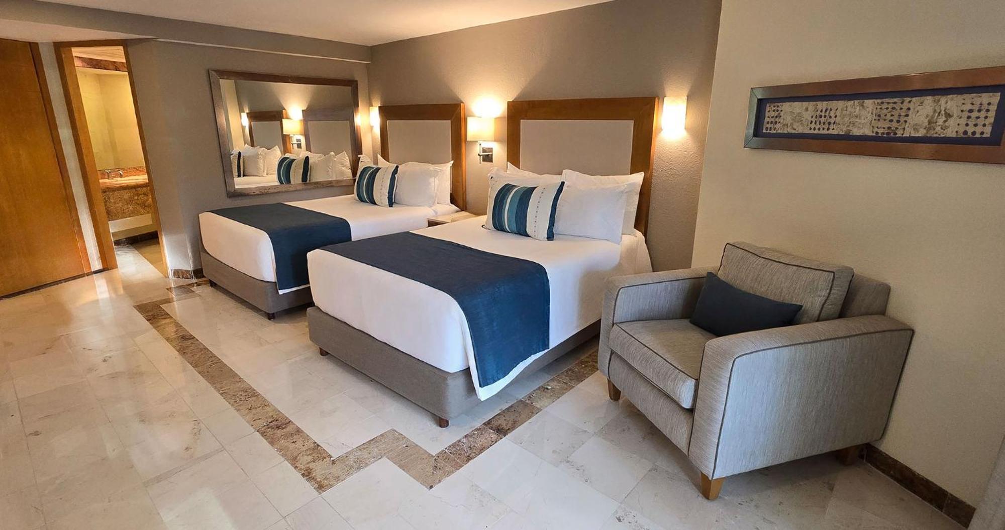 Grand Park Royal Cozumel Hotel Exterior photo
