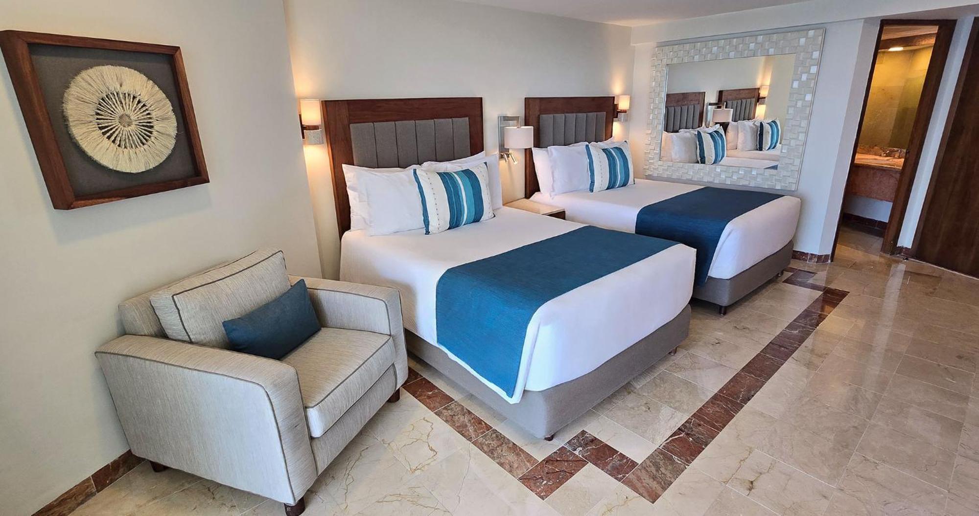 Grand Park Royal Cozumel Hotel Exterior photo