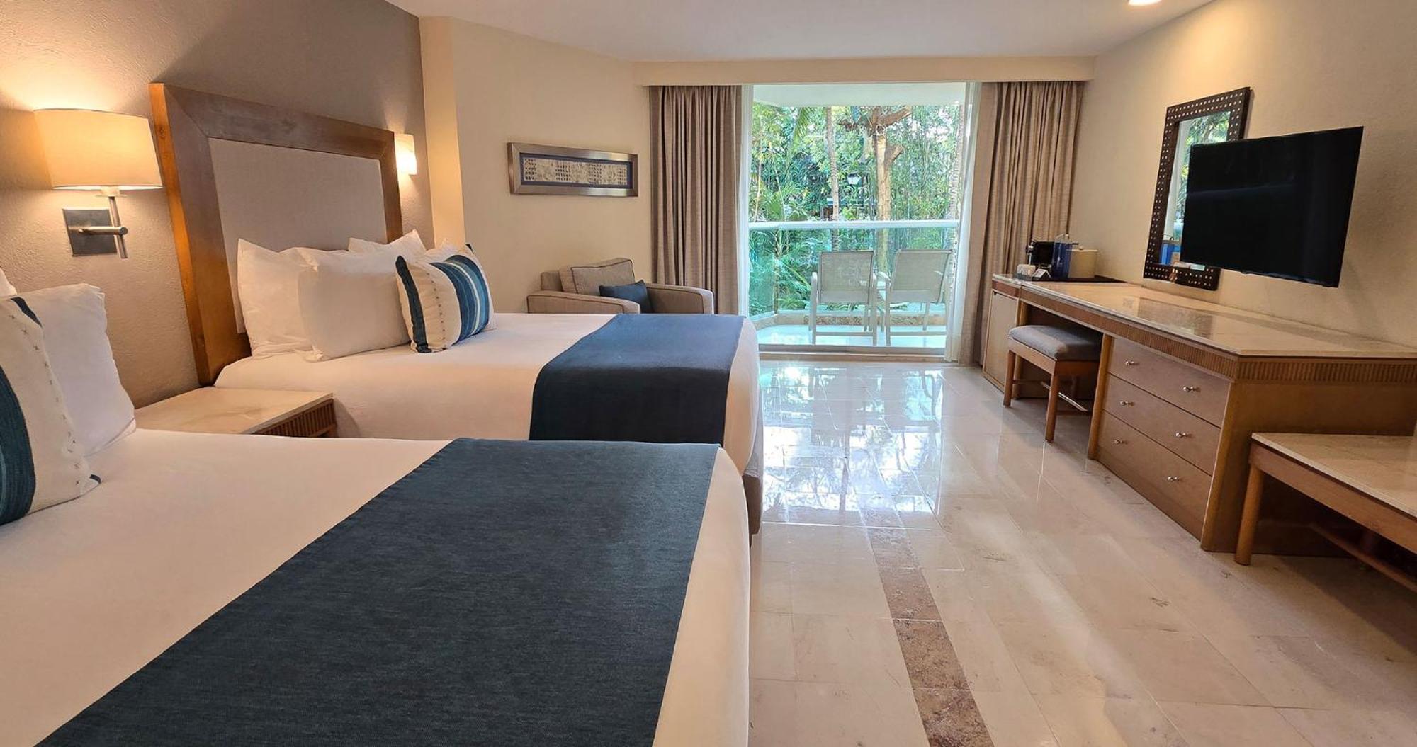 Grand Park Royal Cozumel Hotel Exterior photo